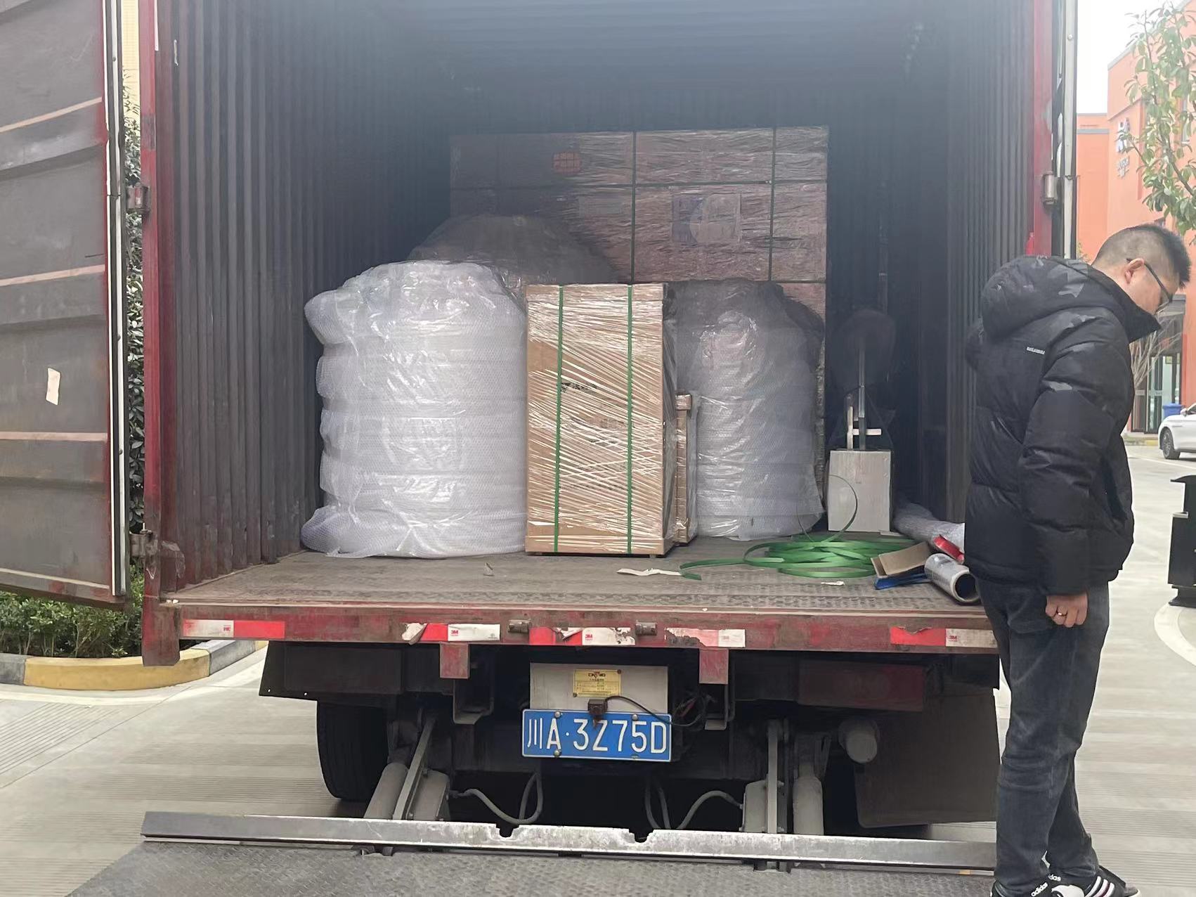 純水設(shè)備發(fā)貨現(xiàn)場(chǎng) 純水設(shè)備發(fā)貨現(xiàn)場(chǎng)