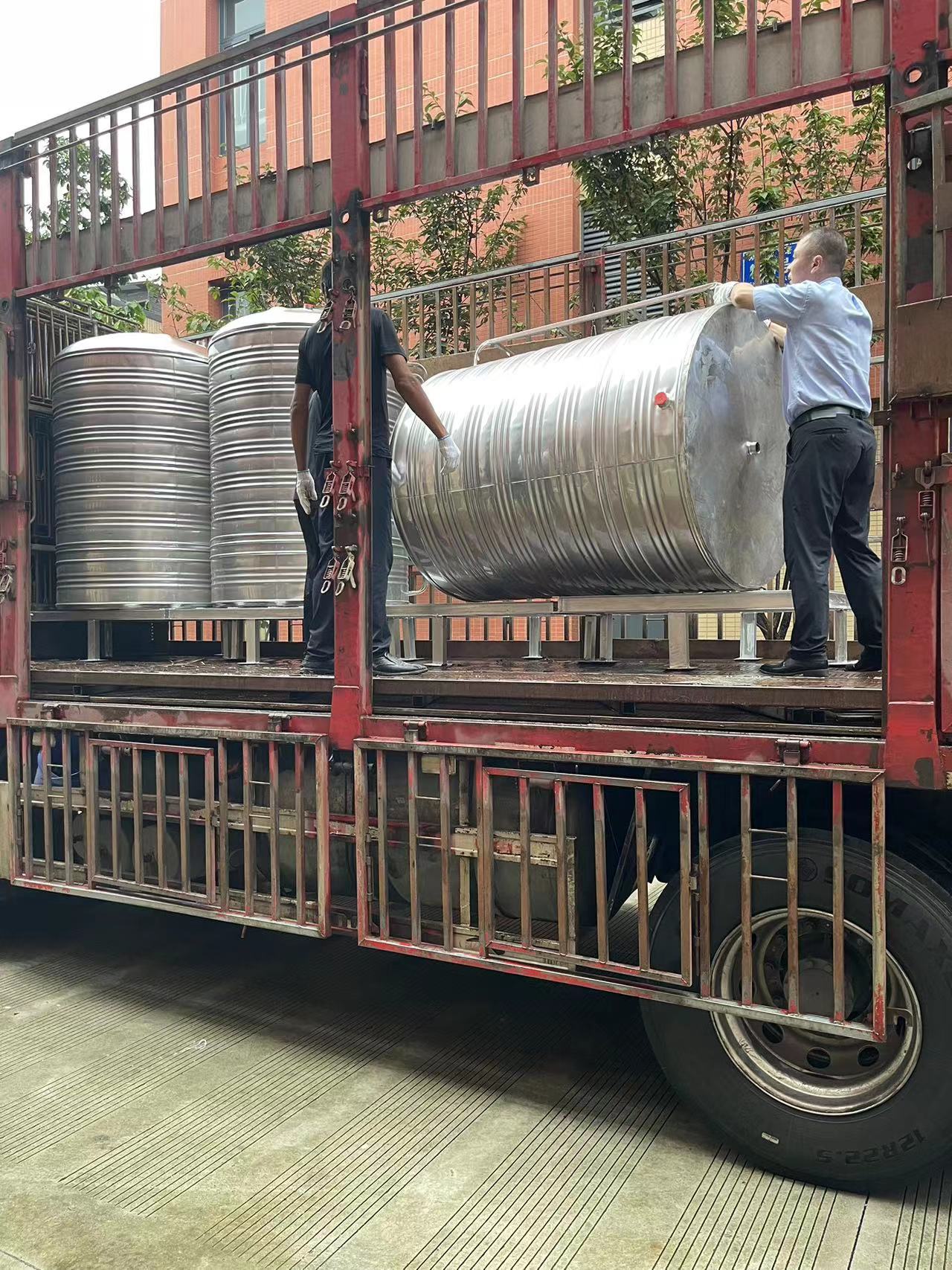 純水設(shè)備發(fā)貨現(xiàn)場 純水設(shè)備發(fā)貨現(xiàn)場